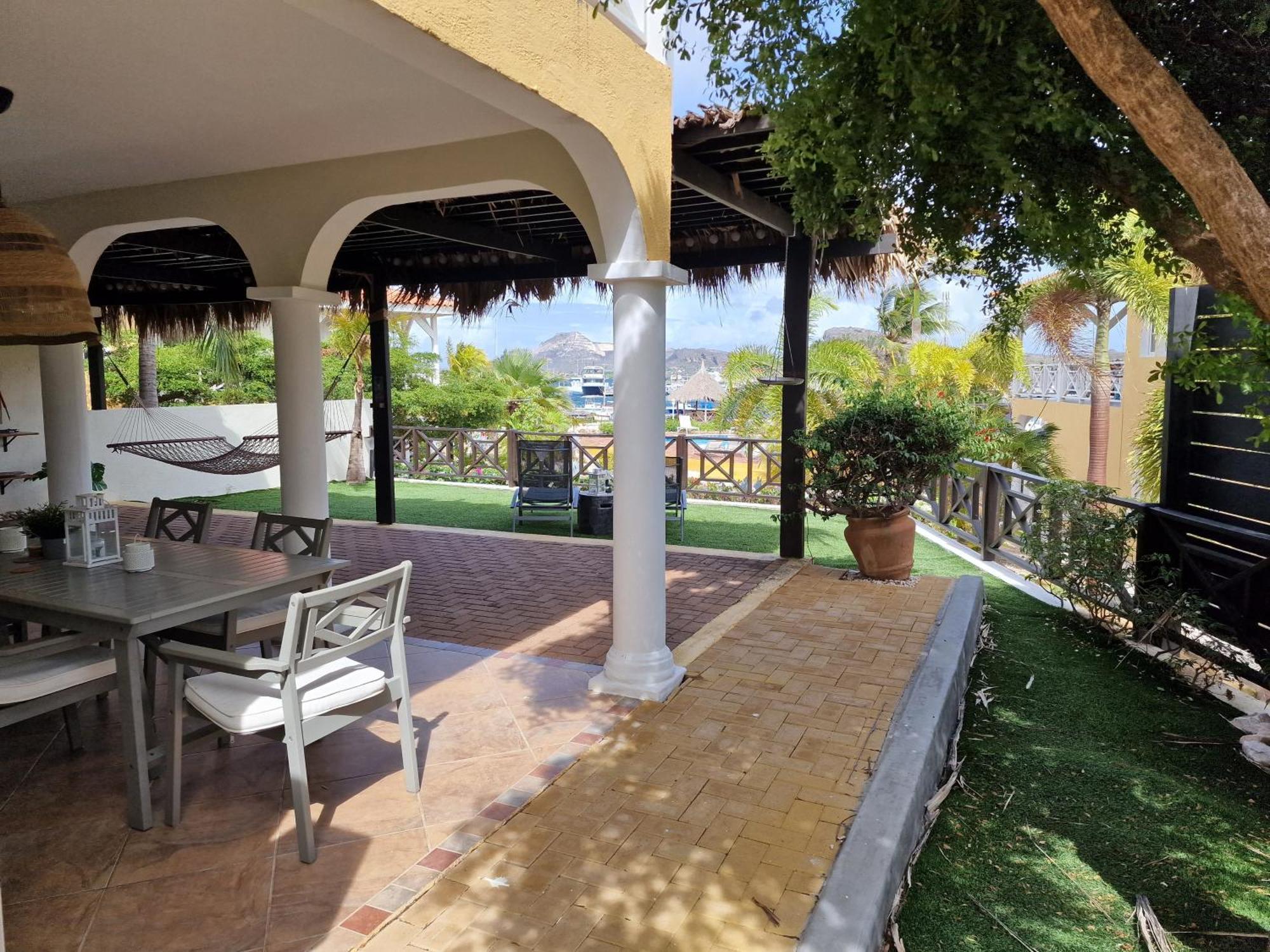 Luxury Appt For 6: Mesmerizing Spanish Water View Jan Thiel Extérieur photo